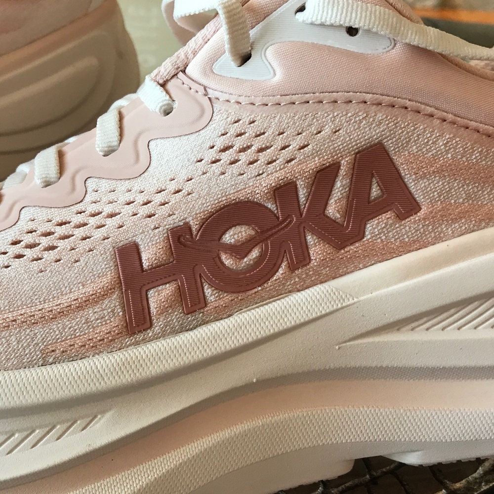 GOING FAST 🔥 HOKA BONDI 9 ROSE LATTE / ROSE CREAM - Picture 14 of 16